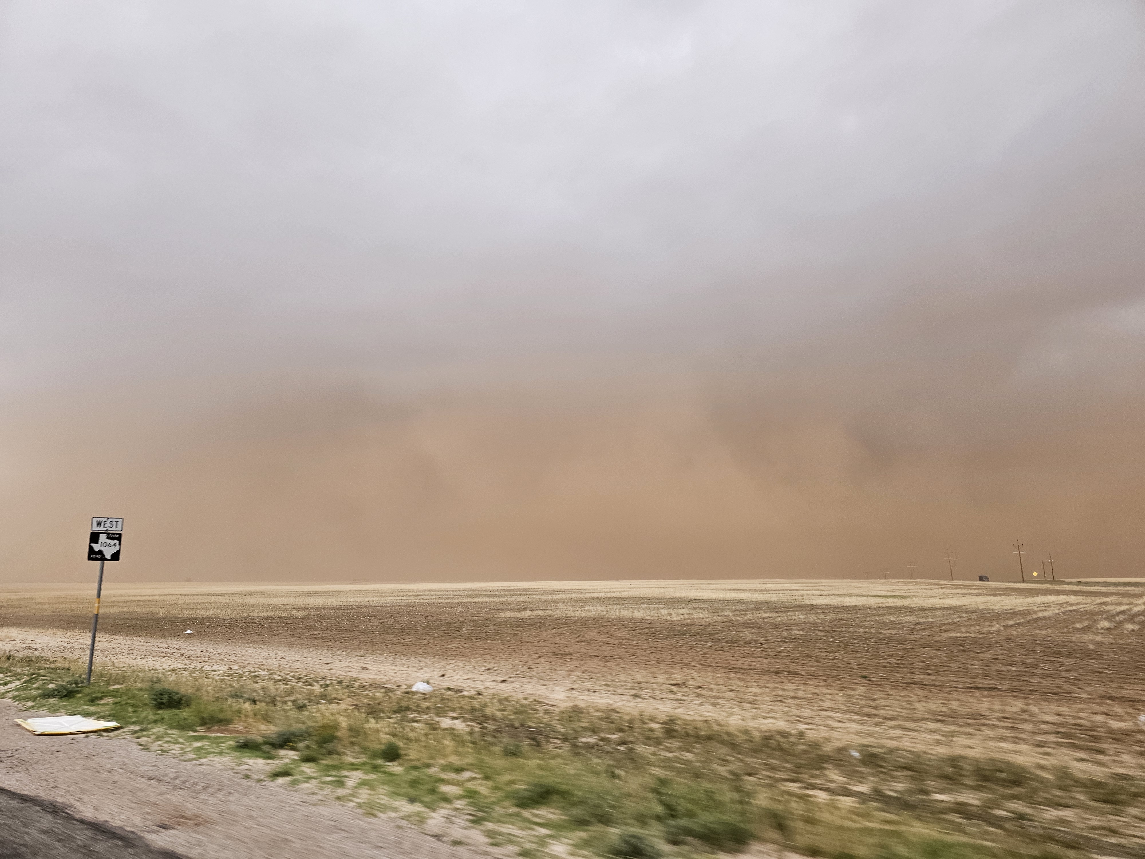 Haboob in front of supercell near Lamesa, TX
